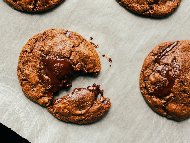Рецепта Какаови бисквити с течен шоколадов център